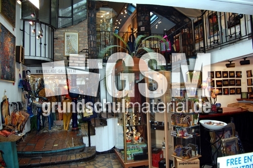 Hundertwasser Village_08.JPG